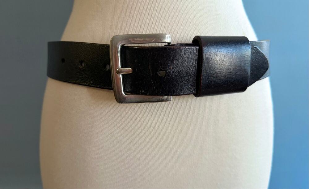 Distressed Black Leather Belt Womens sz S